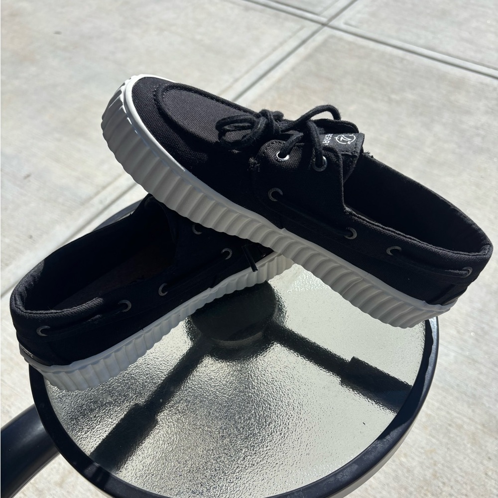 Sperry Black Canvas Sneakers. Like new wore once